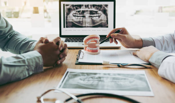 Emergency Dental Services in Village Green Green Ridge, PA